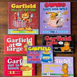 7 GARFIELD Vintage Softcover Books by Jim Davis Mixed Bundle Lot Garfield Books